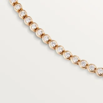 C De Cartier Essential Lines Kolye, Parlak Kesim Pırlantalar