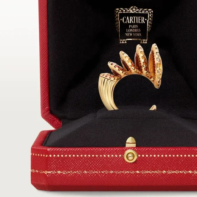 Cartier Libre Polymorph Yüzük, Kalsedon, Pırlantalar