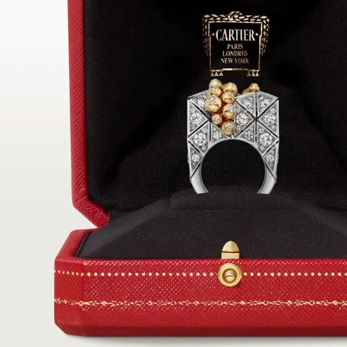 Cartier Libre Tuttitutti Yüzük, Pırlantalar