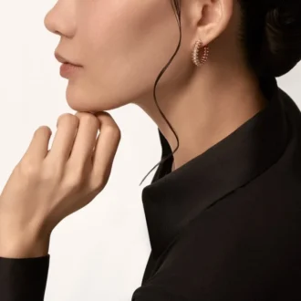 Clash De Cartier Halka Küpeler, Küçük Model, Paved