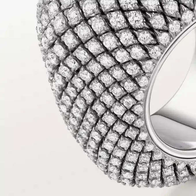 Coussin De Cartier Yüzük