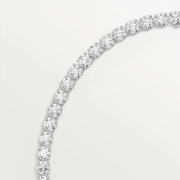 Essential Lines Kolye