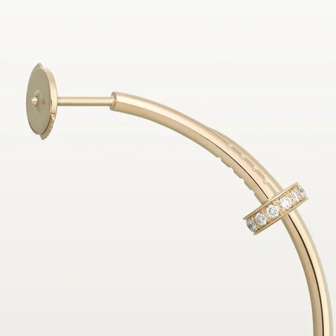 Juste Un Clou Küpeler – Sarı Altın, Pırlanta – Cartier