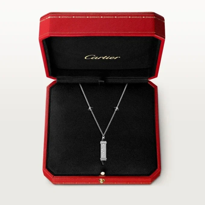 Les Berlingots De Cartier Kolye, Paved