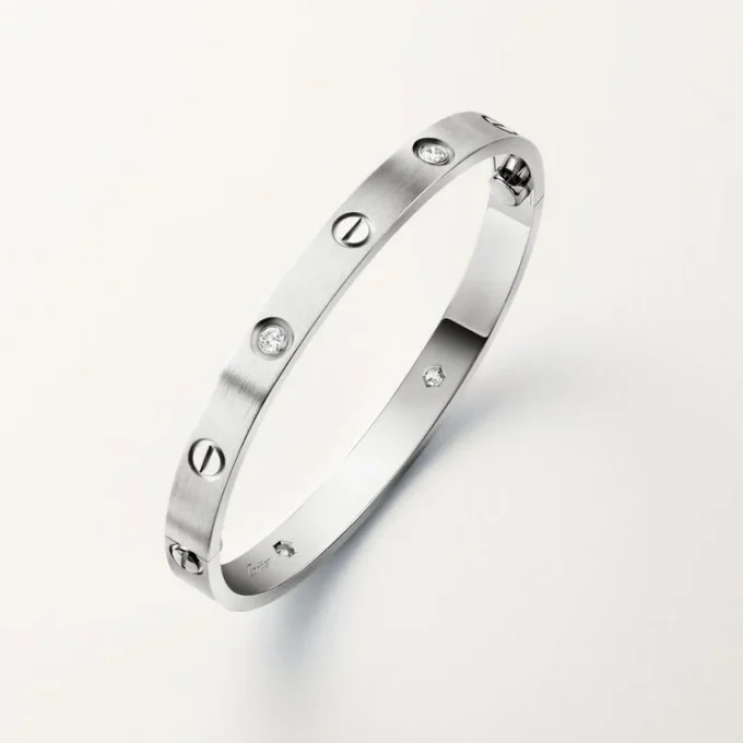 Love Bilezik, Klasik Model, Fırçalanmış, 4 Pırlanta
