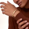 Love Bilezik, Klasik Model, Fırçalanmış, 4 Pırlanta