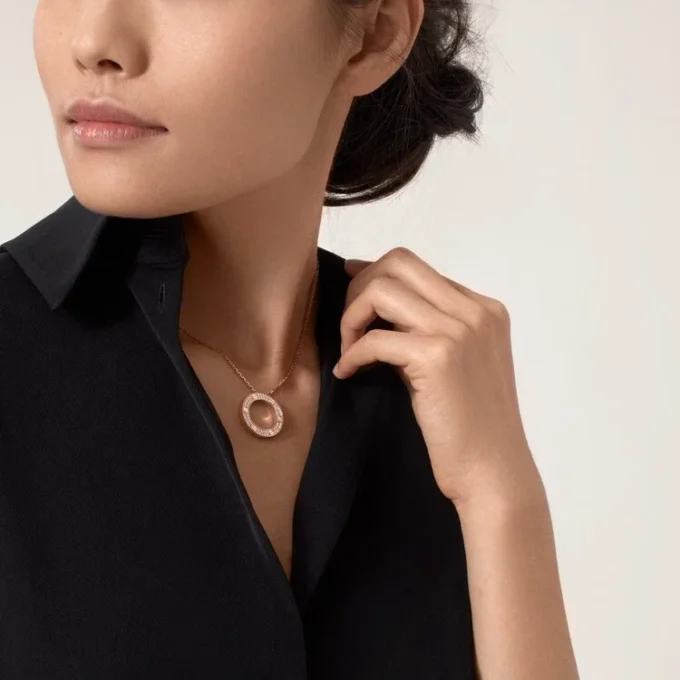 Love Kolye – Pembe Altın, Pırlanta – Cartier