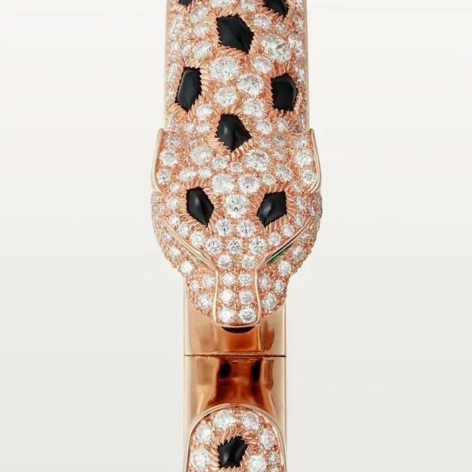 Panthere De Cartier Bilezik, Orta Model, Yarı Paved