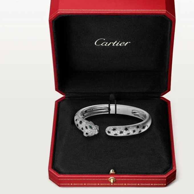 Panthere De Cartier Bilezik, Orta Model, Yarı Paved