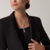Panthere De Cartier Kolye – Beyaz Altın, Siyah Lake, Zümrütler, Oniks, Pırlantalar – Cartier