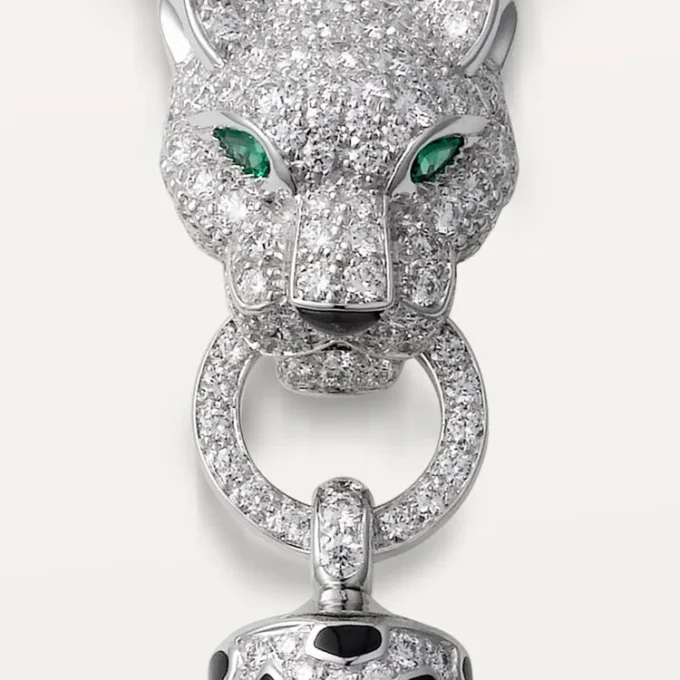 Panthere De Cartier Kolye – Beyaz Altın, Siyah Lake, Zümrütler, Oniks, Pırlantalar – Cartier