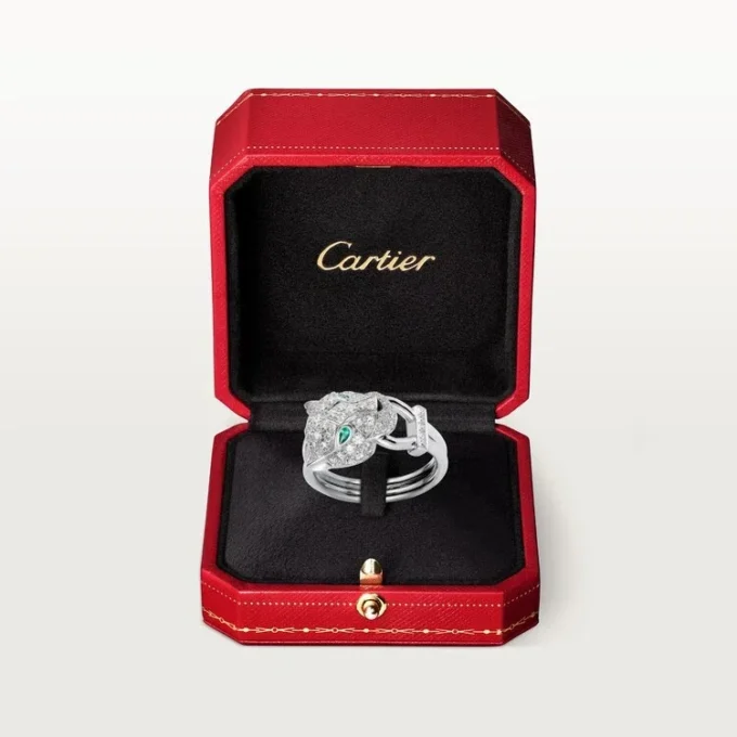 Panthere De Cartier Yüzük – Beyaz Altın, Pırlanta, Zümrüt, Oniks – Cartier