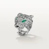 Panthere De Cartier Yüzük – Beyaz Altın, Zümrütler, Oniks, Pırlantalar – Cartier