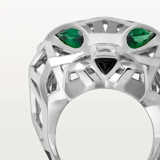 Panthere De Cartier Yüzük – Rodyum Kaplamasız Beyaz Altın, Tsavorite Garnetler, Oniks – Cartier